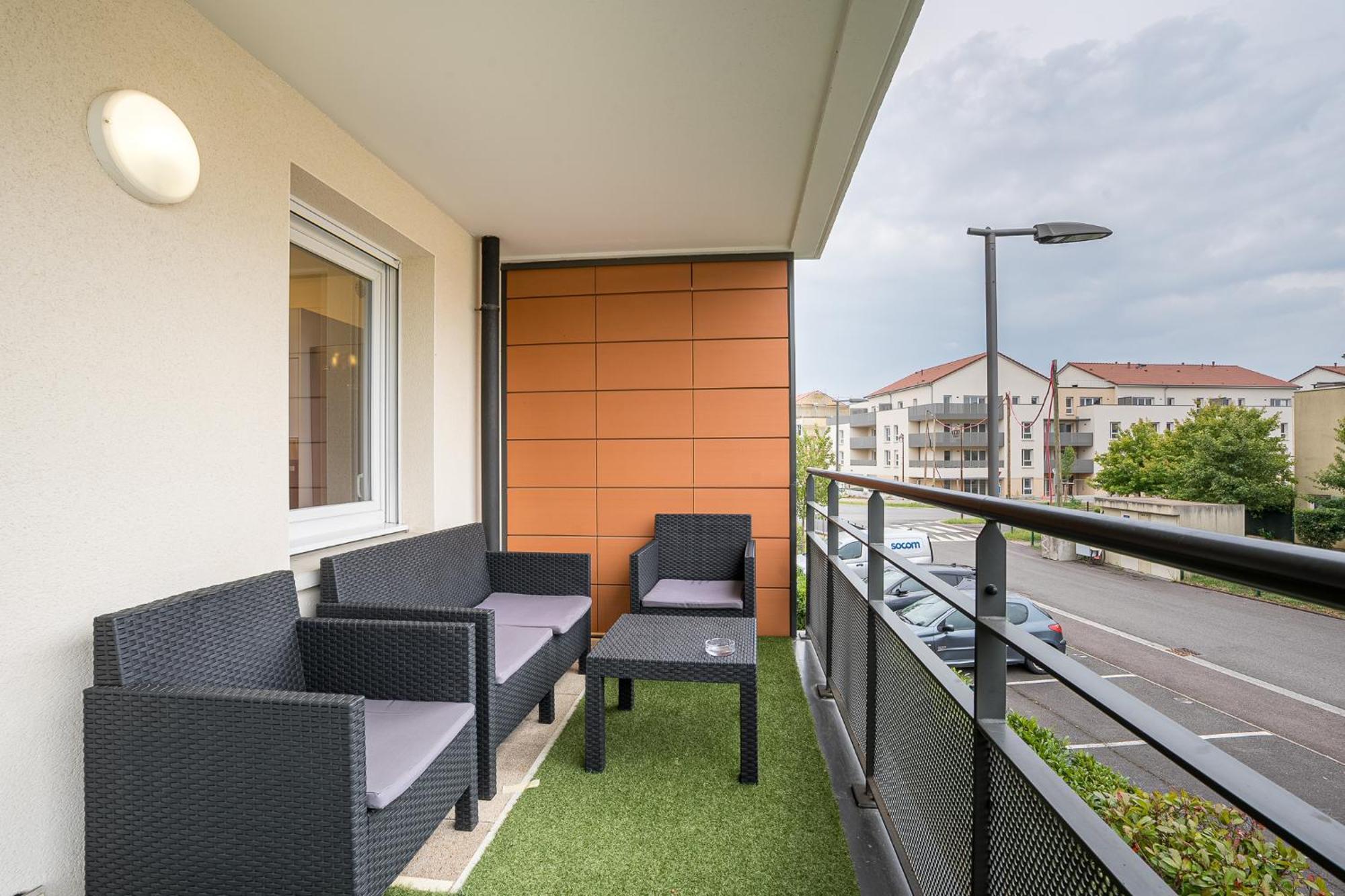 Spacieux - 4 Pers' - Balcon - 2 Lits - Parking Woippy Exterior foto